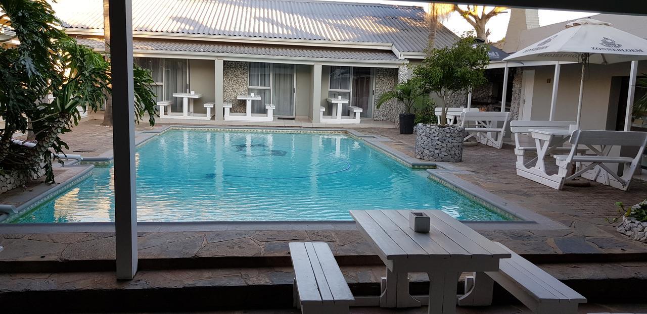 Savoy Hotel Jeffreys Bay Esterno foto