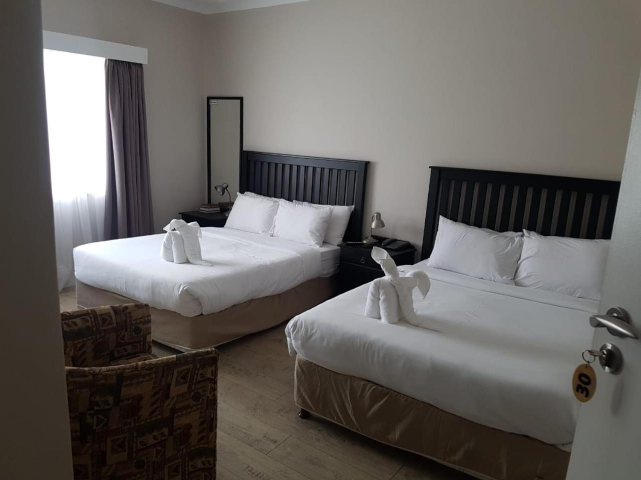 Savoy Hotel Jeffreys Bay Esterno foto